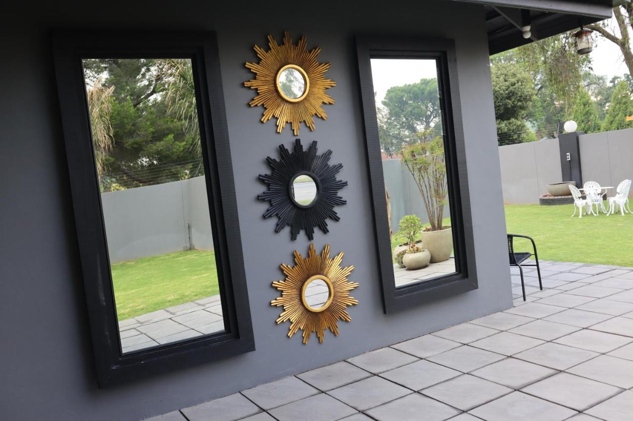 Villa Grande Luxury Accommodation Welkom Buitenkant foto